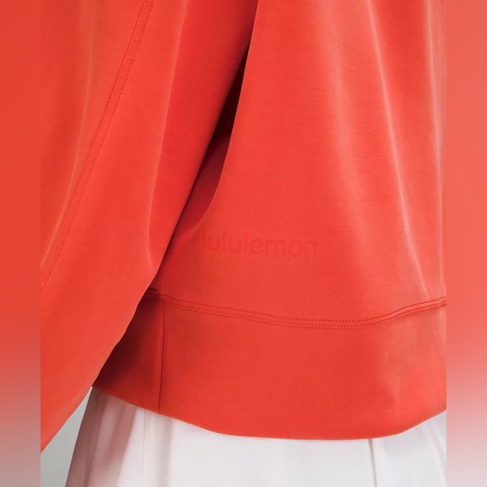 NWT Lululemon Softstreme Perfectly Oversized Cropped Crew - Picture 6 of 6
